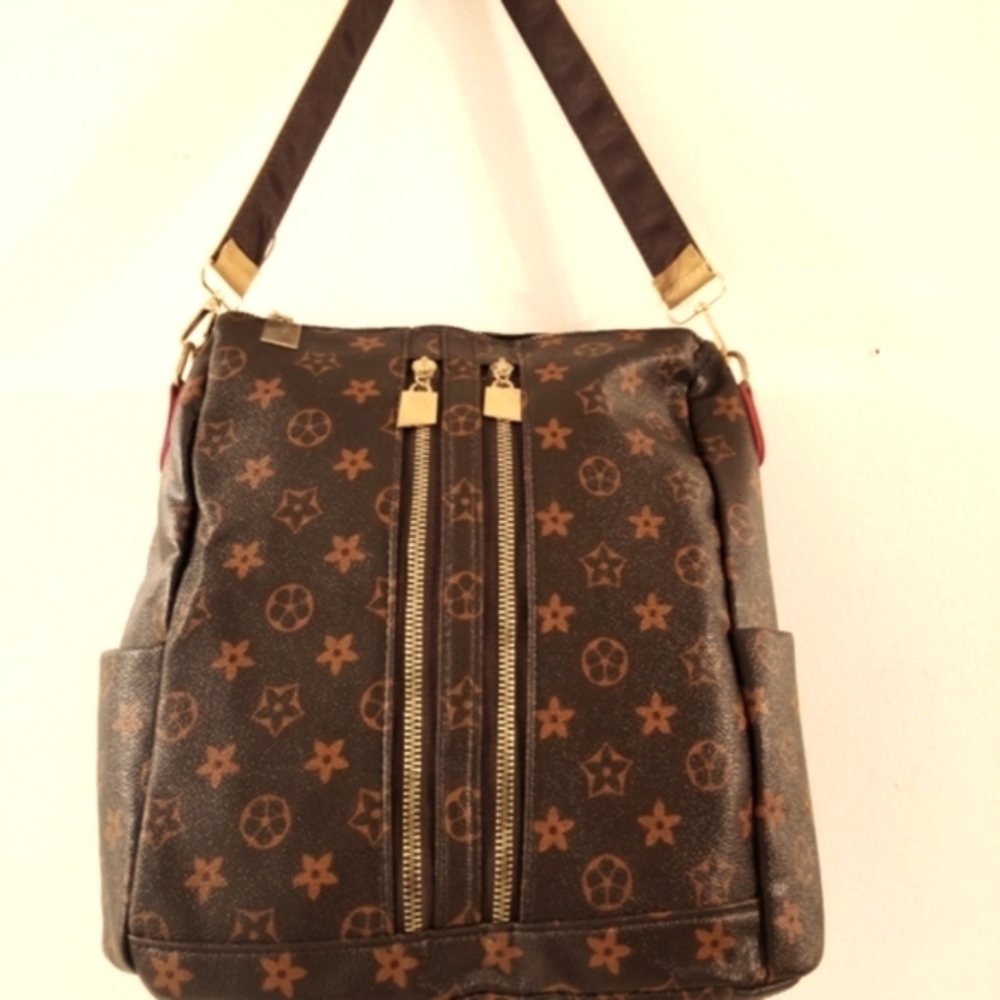 Cute BACKPACK/ SHOULDER BAG - Picture 3 of 8